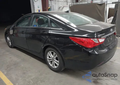 2013 Hyundai Sonata Gls z USA, uszkodzony, nr VIN 5NPEB4AC4DH615921
